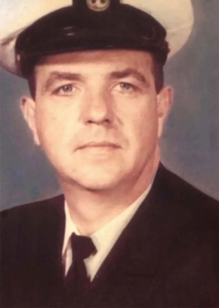 William Todd, um piloto da Marinha dos EUA. UU William Todd, um piloto da Marinha dos EUA. UU