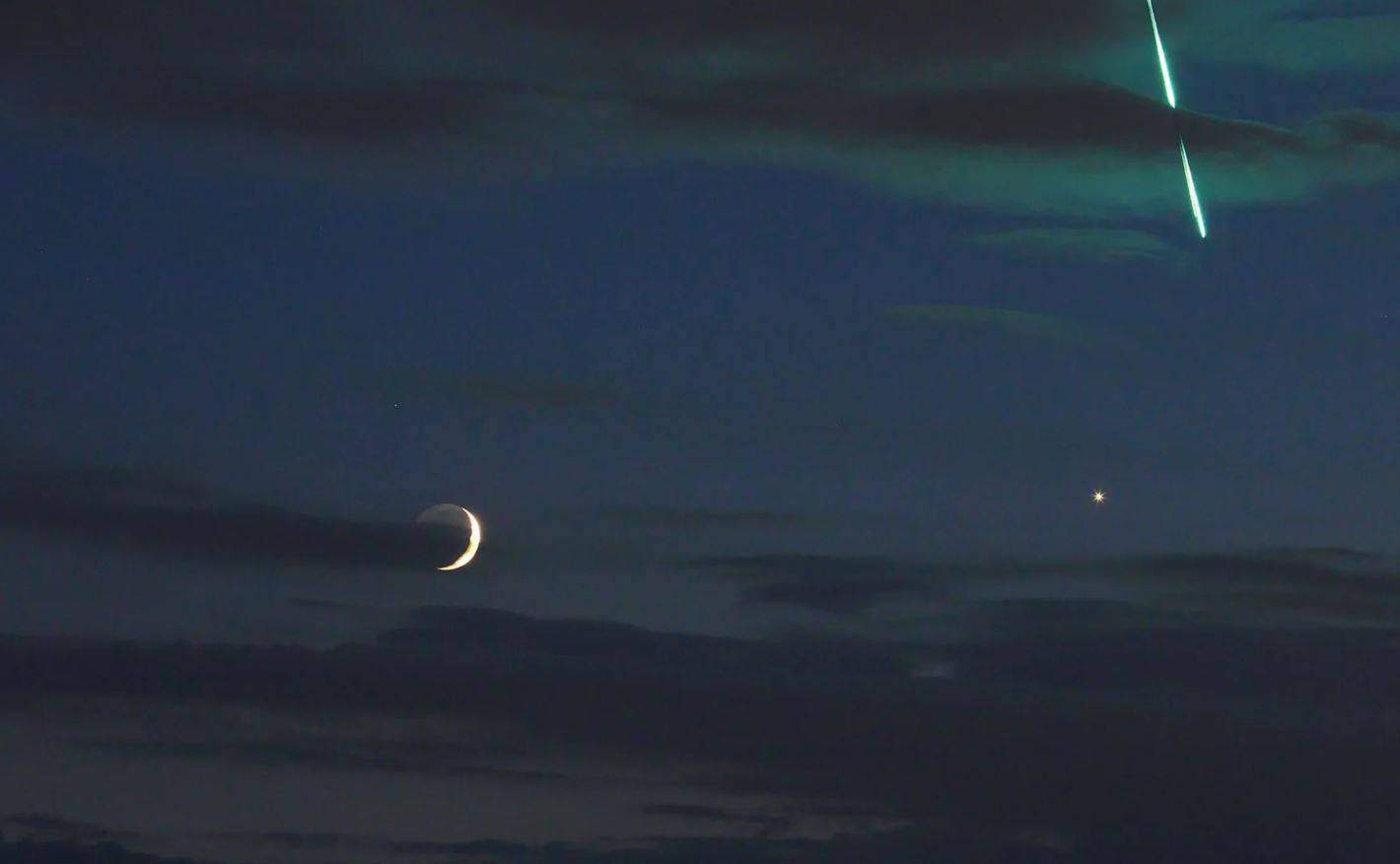 astrofotógrafo Uwe Reichert capturou esta bola verde de fogo.