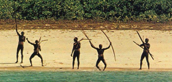 No dia 16, um missionário foi morto pelos habitantes da ilha, que é lar de uma das tribos mais antigas e desconhecidas do planeta
