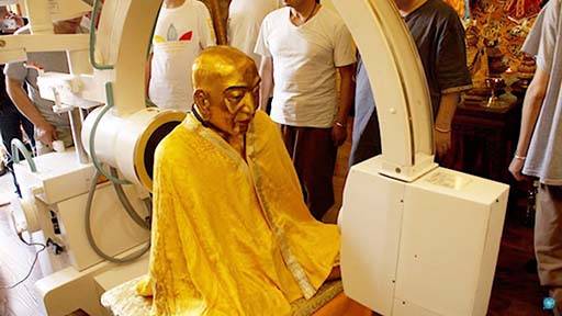 O corpo mumificado do mestre budista Ci Xian