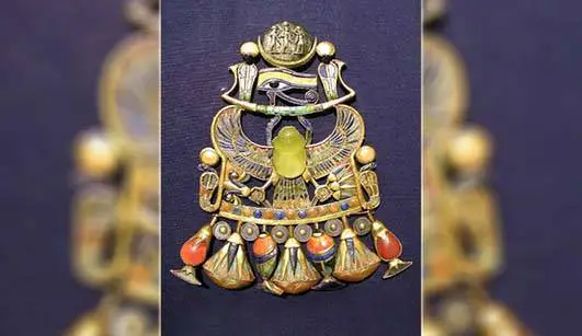 Cientistas confirmam que o amuleto de Tutancâmon é de origem extraterrestre