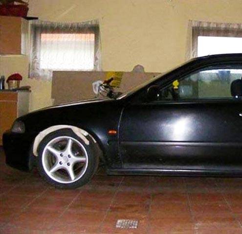 Apenas uma simples imagem de um carro à primeira vista, mas olhe de novo
