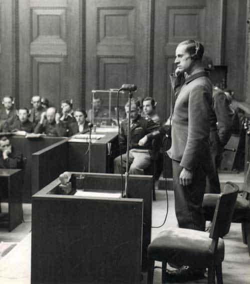Karl Brandt no seu julgamento
