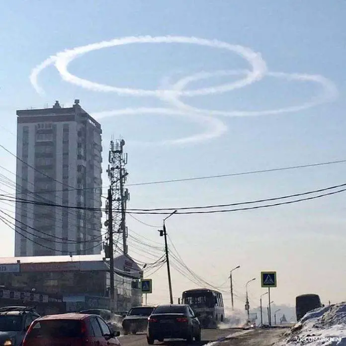 Duas nuvens em forma de anel foram registradas no céu de Irkutsk, na Rússia