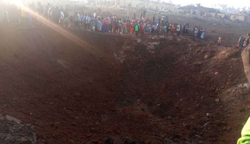 Asteroide atinge a Nigéria e causa enorme cratera