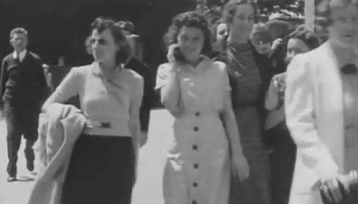 A imagem da cena de um filme rodado em 1938 se tornou viral.