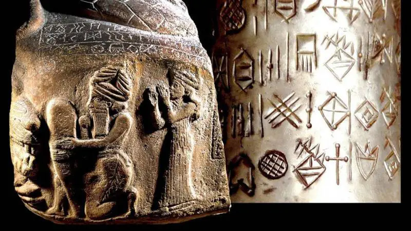Pedra gravada (2150-2100 aC) e vaso de prata (1900-1880 aC) contendo a língua elamita. Crédito François Desset.