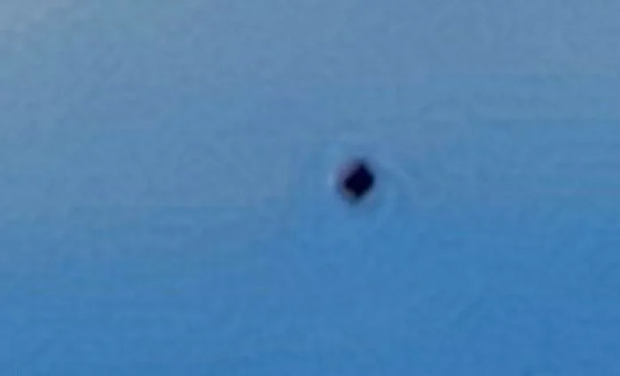 Dark cube não identificado foi avistado perto da área 51. Dark cube não identificado foi avistado perto da área 51