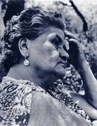 Bárbara Guerrero nasceu na cidade de Parral, no estado mexicano de Chihuahua, por volta do ano 1900.