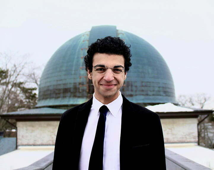 Amir Siraj, astrofísico e pianista