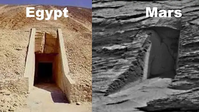 A entrada se parece muito com as antigas entradas egípcias no Vale dos Reis no Egito.