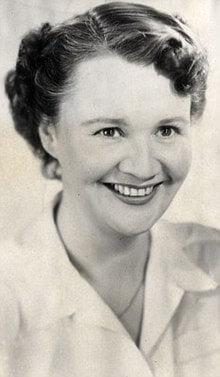 Ursula Violet Graham Bower MBE, foi uma das antropólogas pioneiras em Naga Hills.