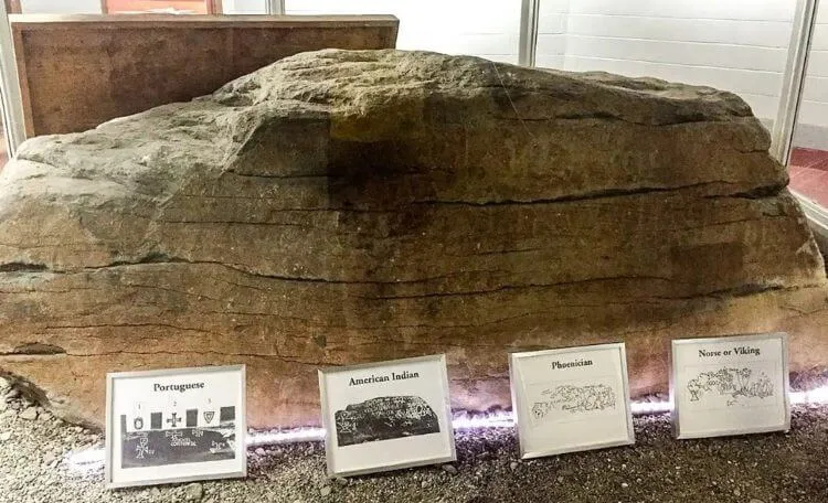 Hoje a rocha é preservada em seu museu.