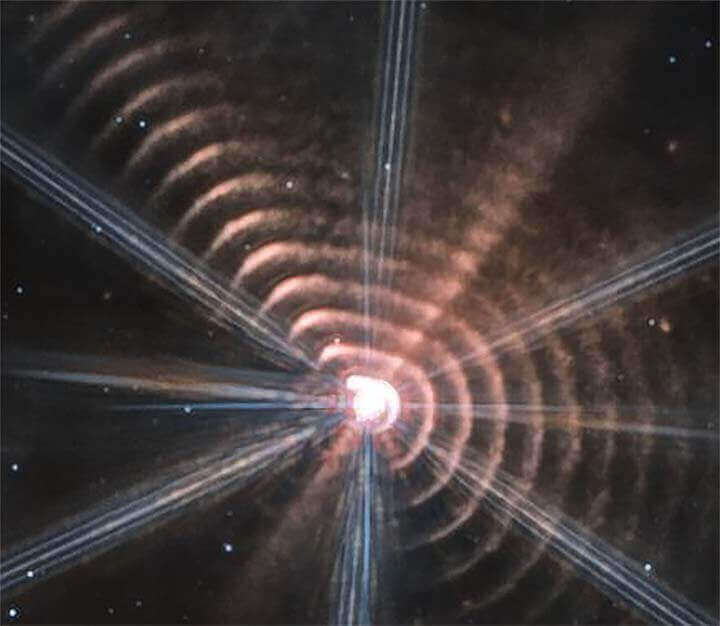 Astrônomos confusos com anéis misteriosos na imagem do Telescópio Espacial Webb