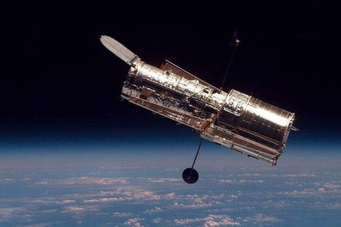 Telescópio espacial Hubble.