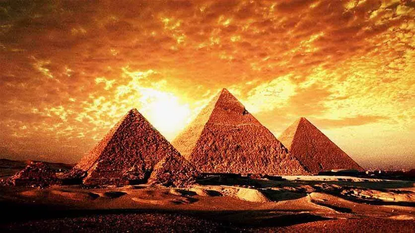 Uma “paisagem oculta” no Egito poderia explicar a construção das Pirâmides de Gizé