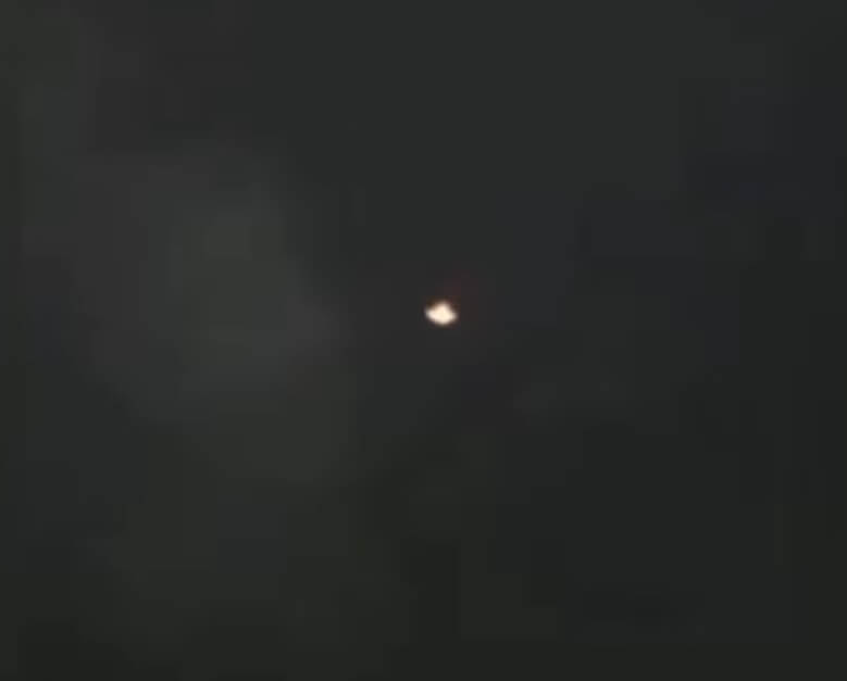 OVNI extraordinário imagem retirada do vídeo.
