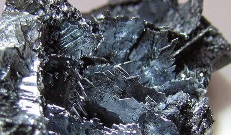 O detalhe de metal que foi recentemente encontrado por um morador Vladivostok 