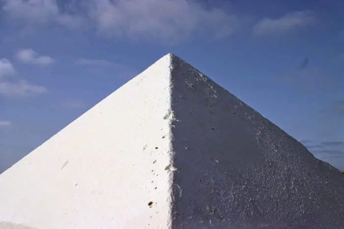 Pirâmide Branca Xian.