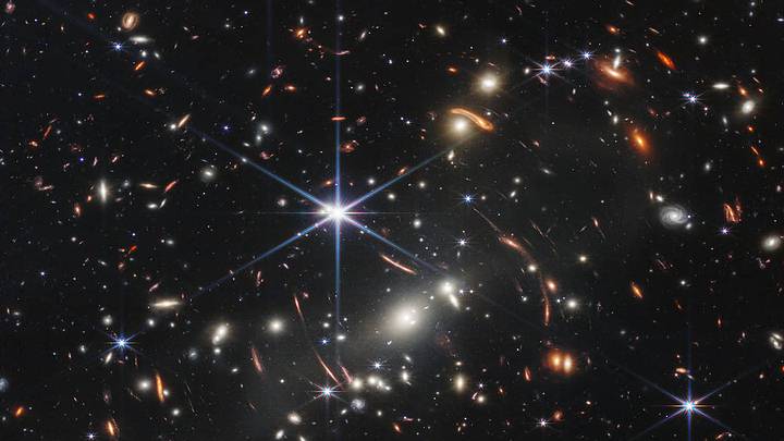 A expansão do universo pode ser uma ilusão, sugere novo estudo teórico