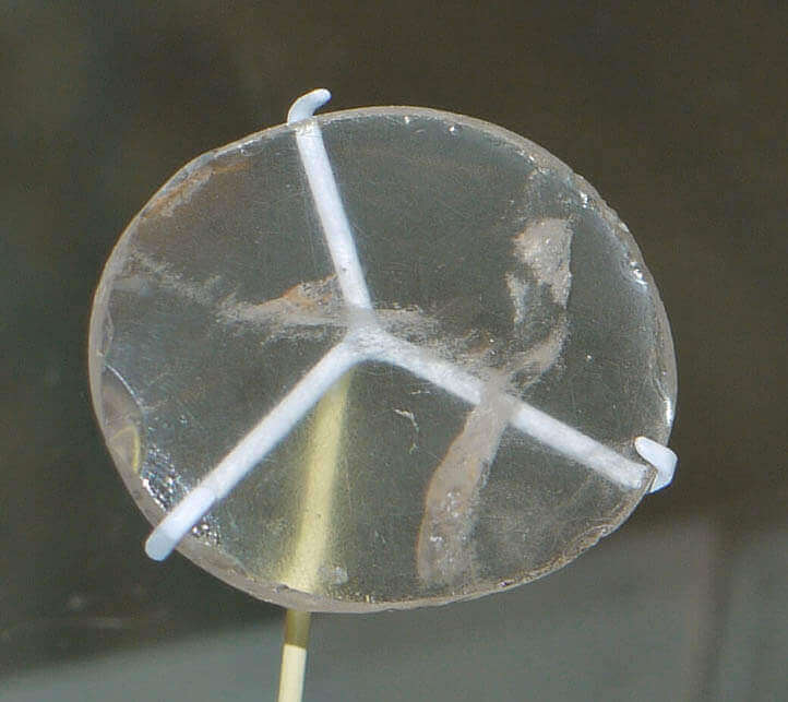 A lente em exposição no Museu Britânico.